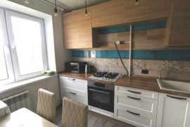 продается 2-комнатная квартира